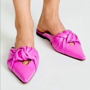 REBECCA MINKOFF Coretta Point Toe Fuchsia Mules